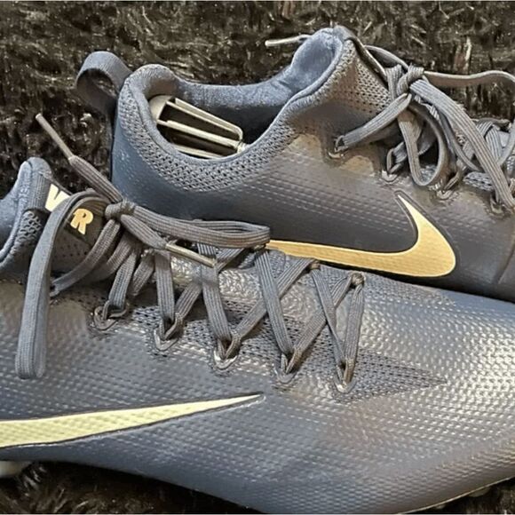 Like New! Men’s Size 16 Nike Vapor Untouchable Pro CF Football Cleats 922898-414 - Picture 4 of 8